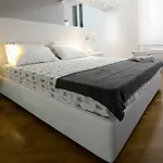 Castelfidardo Apartment